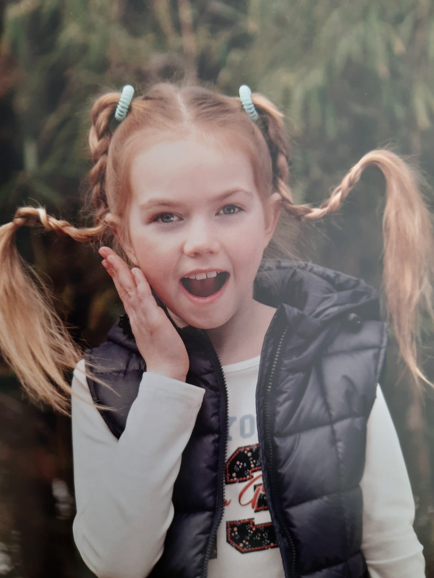 BAMBINA 4 - 10 ANNI