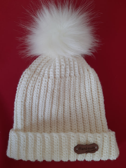 Cappellino in lana