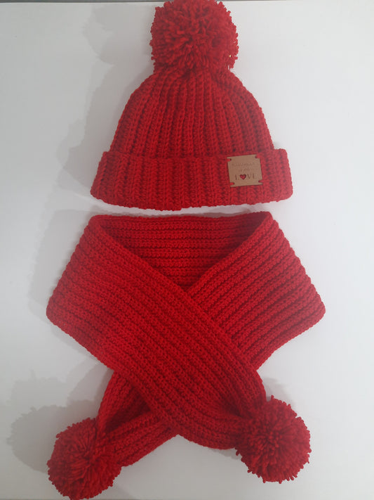 Cappellino + sciarpa in lana