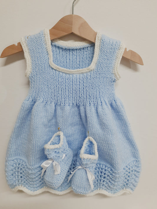 Abitino in lana + scarpine